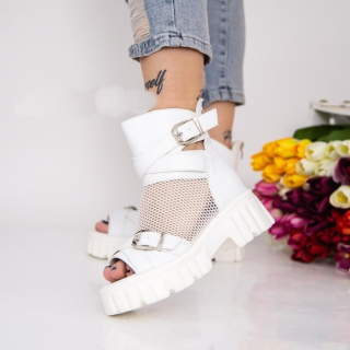 Biele sandále  