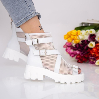 Biele sandále 